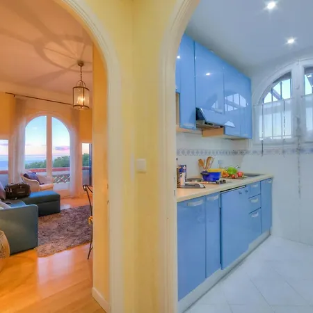 Montlilin - Happy *